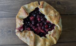 Featured image of post Mixed Berry Galette