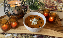 Featured image of post Roasted Red Pepper Soup with Herbed Cream Cheese